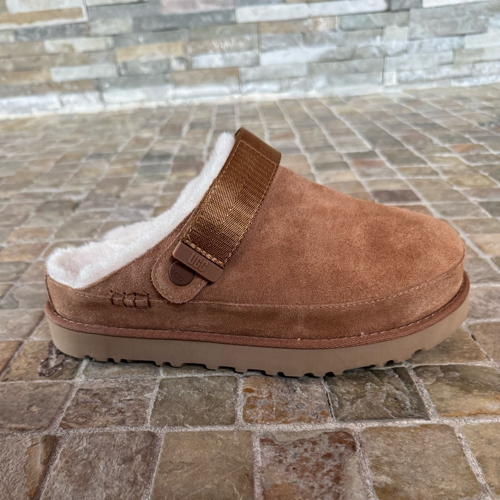 UGG Tan Shearling Lined Footwear - Picture 8 of 12